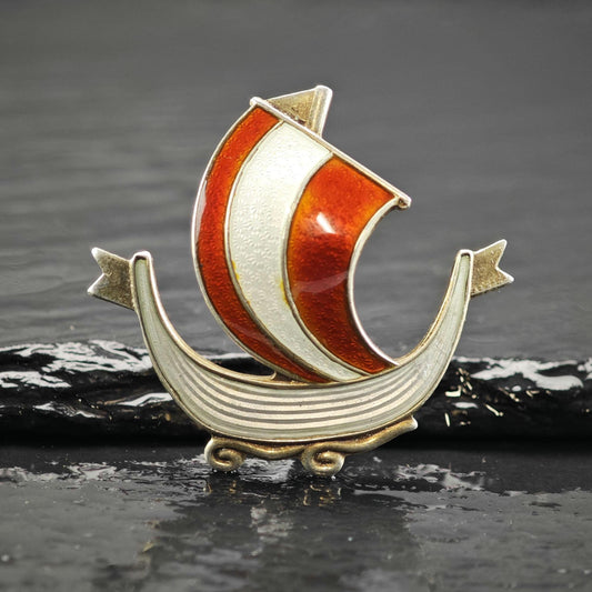 Norwegian Enamel Sailboat Sterling Silver Brooch/Pendant B2280