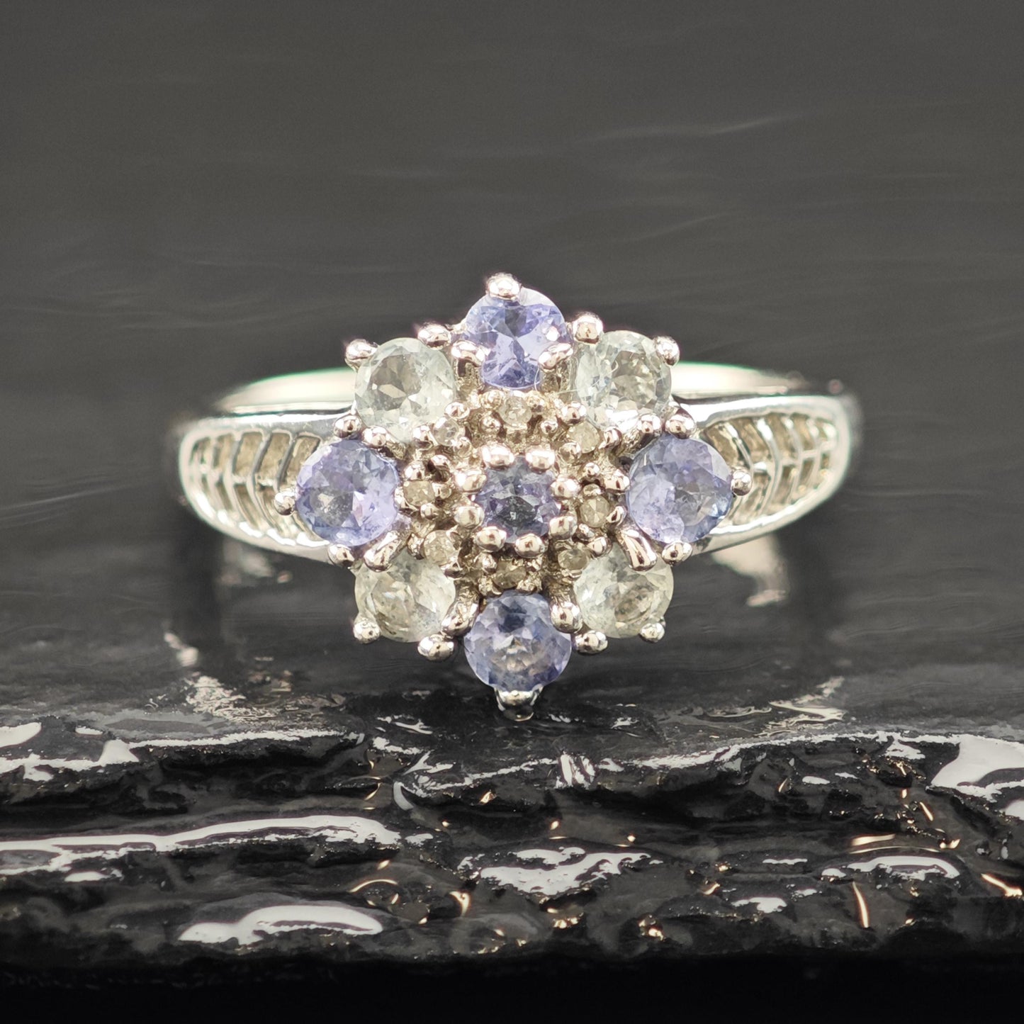 Floral Sterling Silver Ring Gemstone Accent Size 8 R6235
