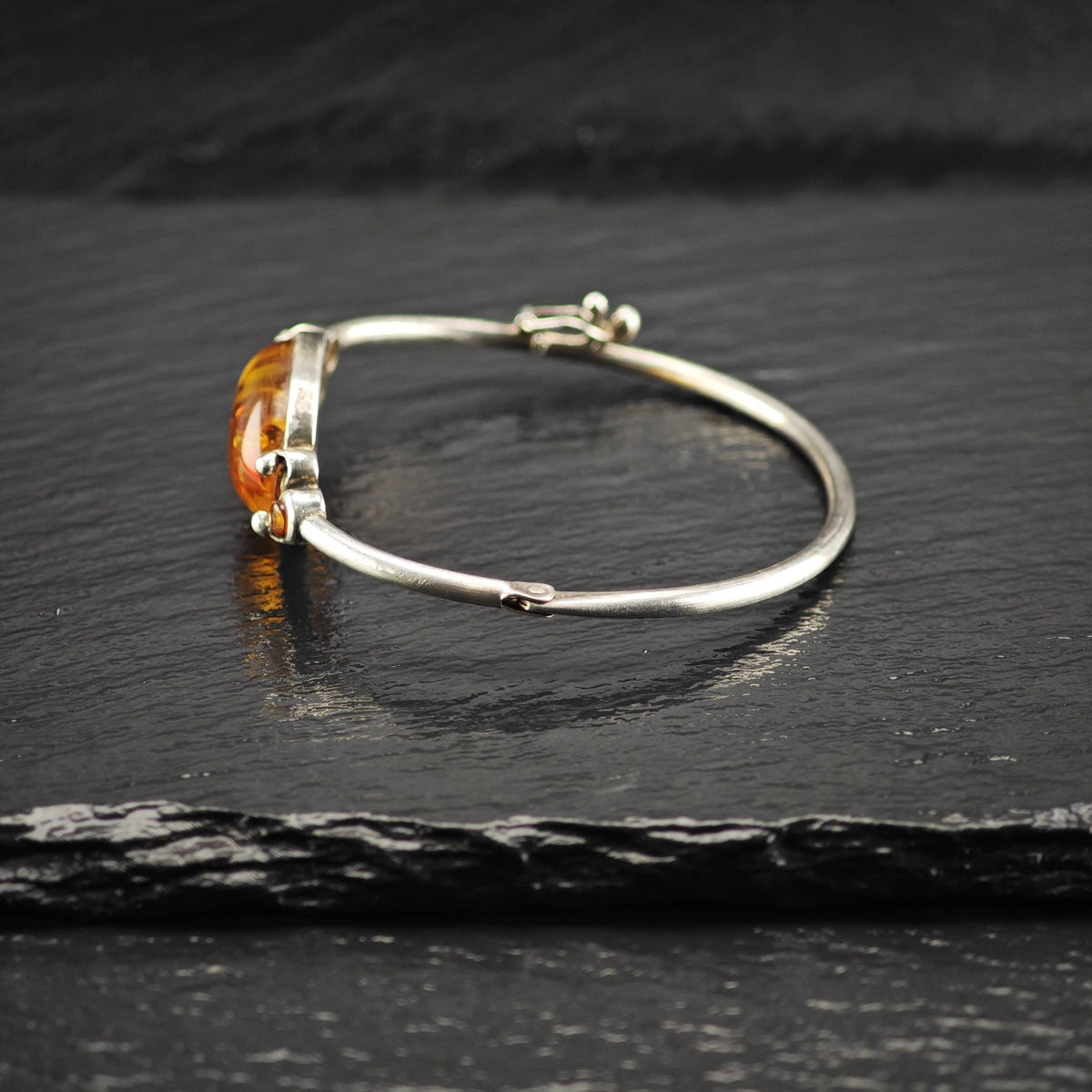 Oval Amber Sterling Silver Bangle Sz 6 1/4" BR3187