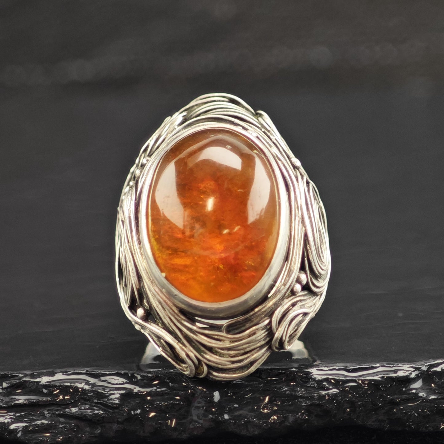 Oval Amber Wire Design Sterling Silver Ring Sz 7 R6589