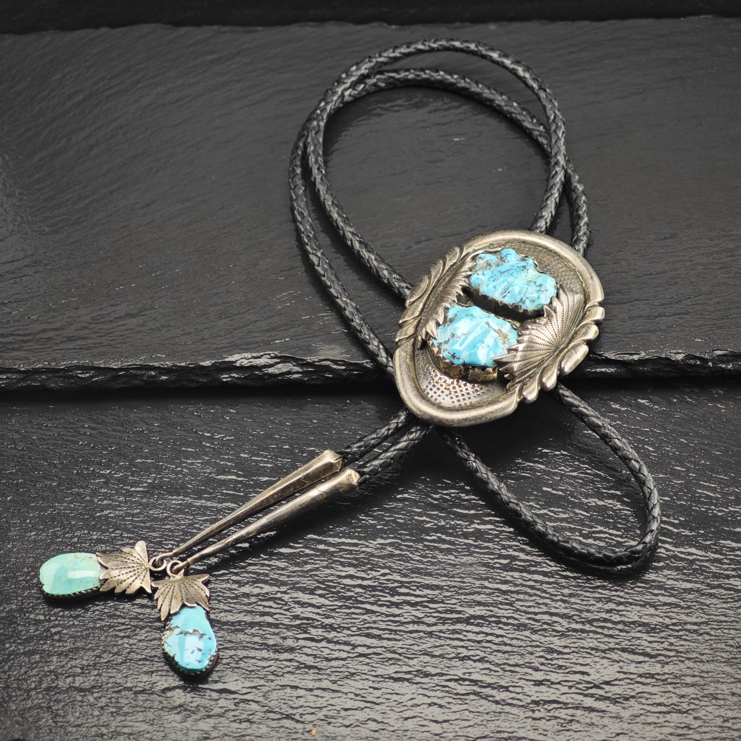Vintage Turquoise, Zuni Robert & Bernice Leekya Sterling Silver Bolo Tie Necklace N2768