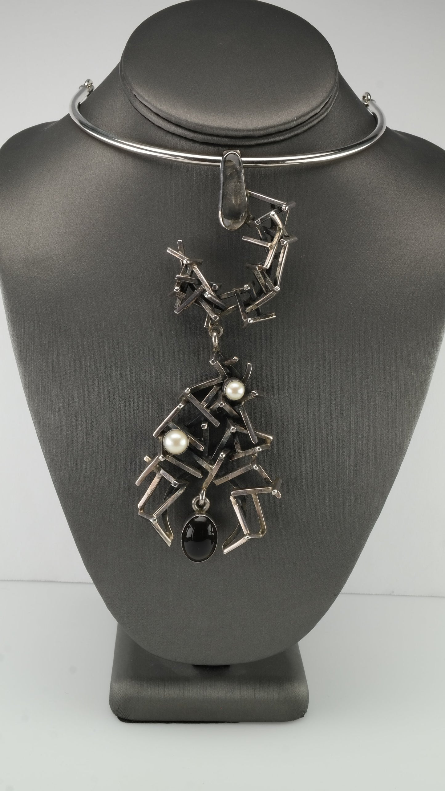 Rachel Gera Brutalist Sterling Silver Abstract Quartz Pearl Necklace