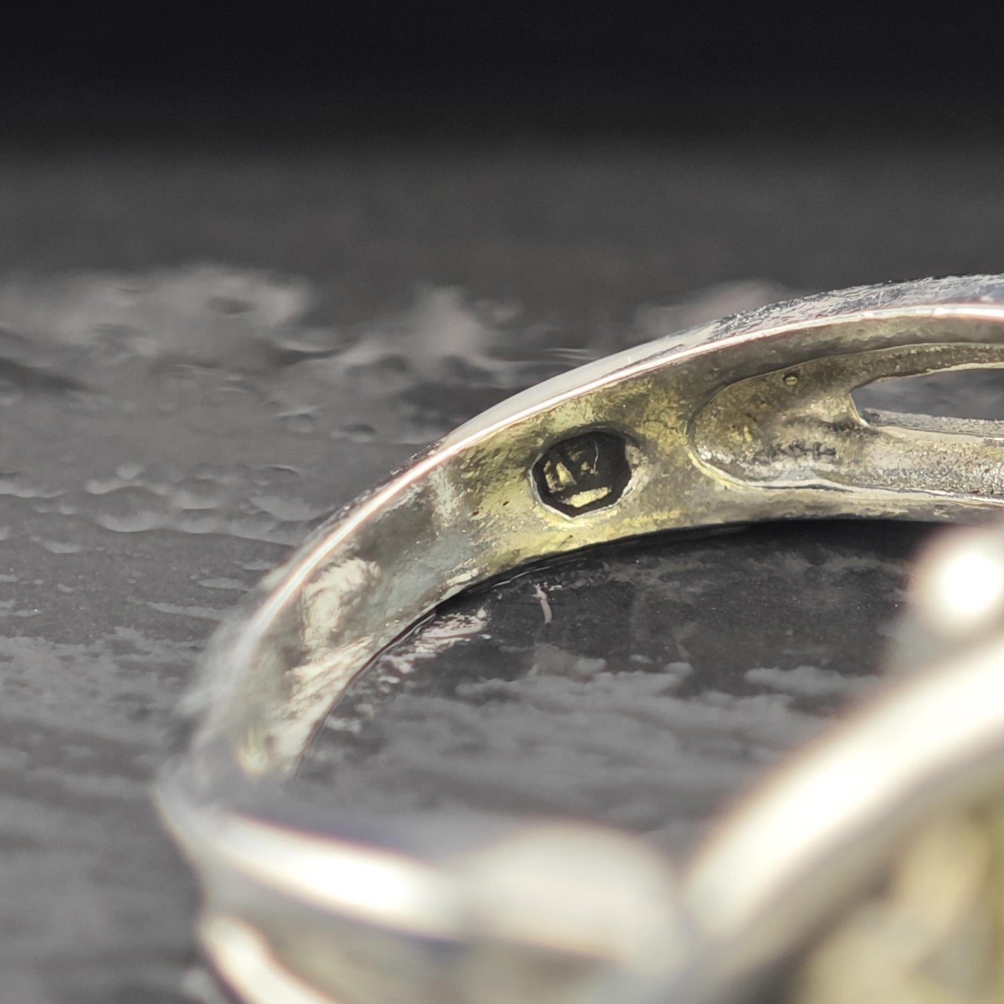 Lemon Quartz Statement Ring - Sterling Silver Size 7