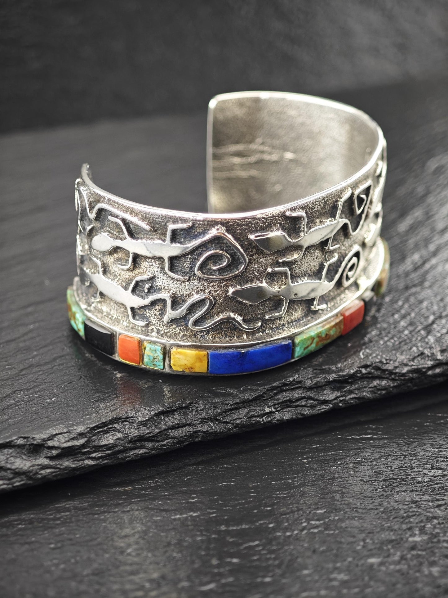 Hopi, Steve LaRance, Native American Tufa Cast Inlay, Lizard Cuff Bracelet Sterling Silver