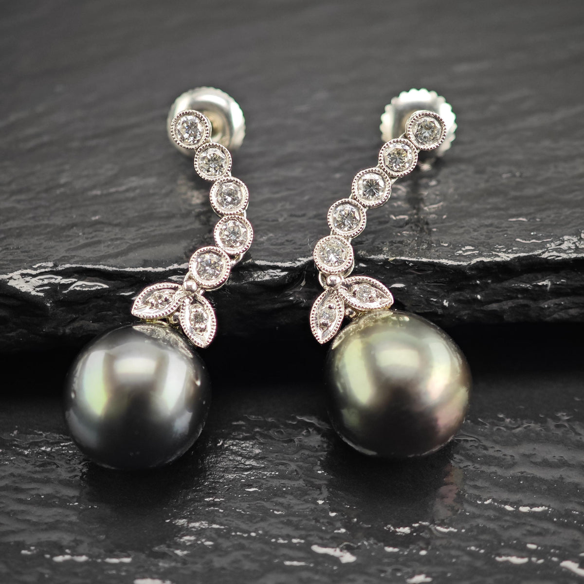 11mm Tahitian Pearl Diamond, 18K White Gold Stud/Dangle Earrings ER3220