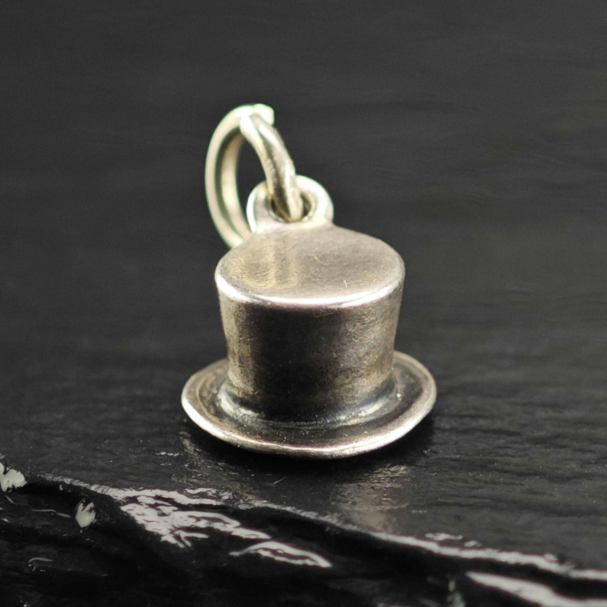Vintage Retired James Avery Sterling Silver Top Hat Charm P3167