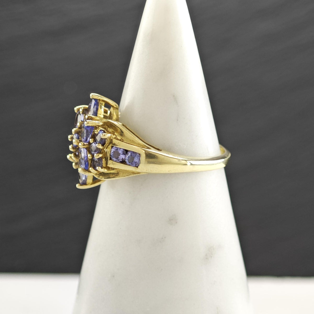 Tanzanite Cluster 10K Gold Ring Sz 6 3/4 R6780