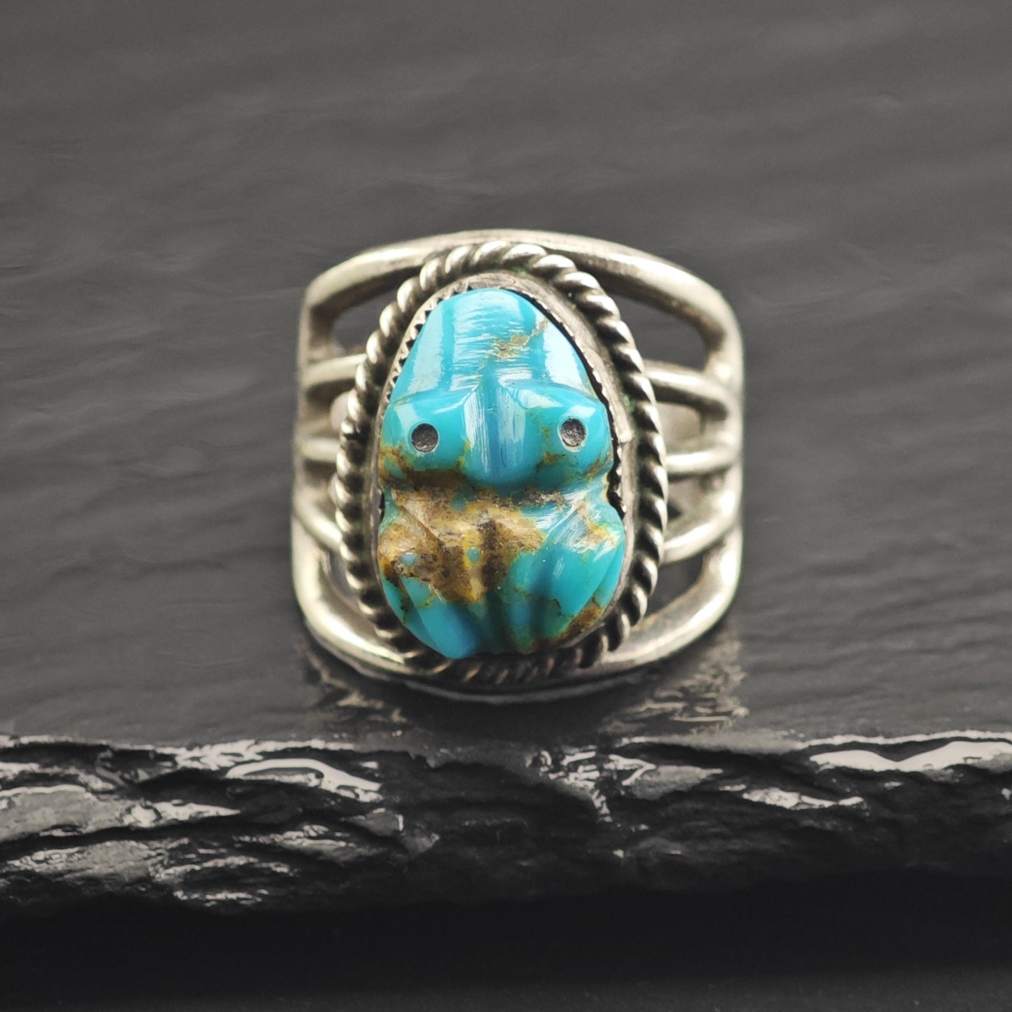 Carved Turquoise Frog Sterling Silver Native American Ring Sz 7 1/2 R6684