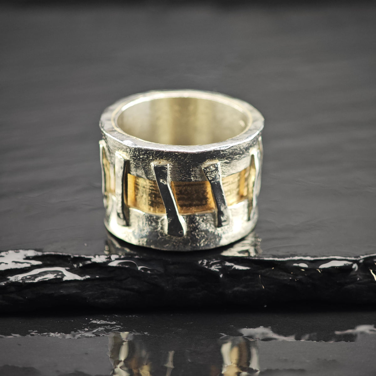 Abstract Modernist 14K Accent Thick Band Sterling Silver Ring Sz 9 R6811