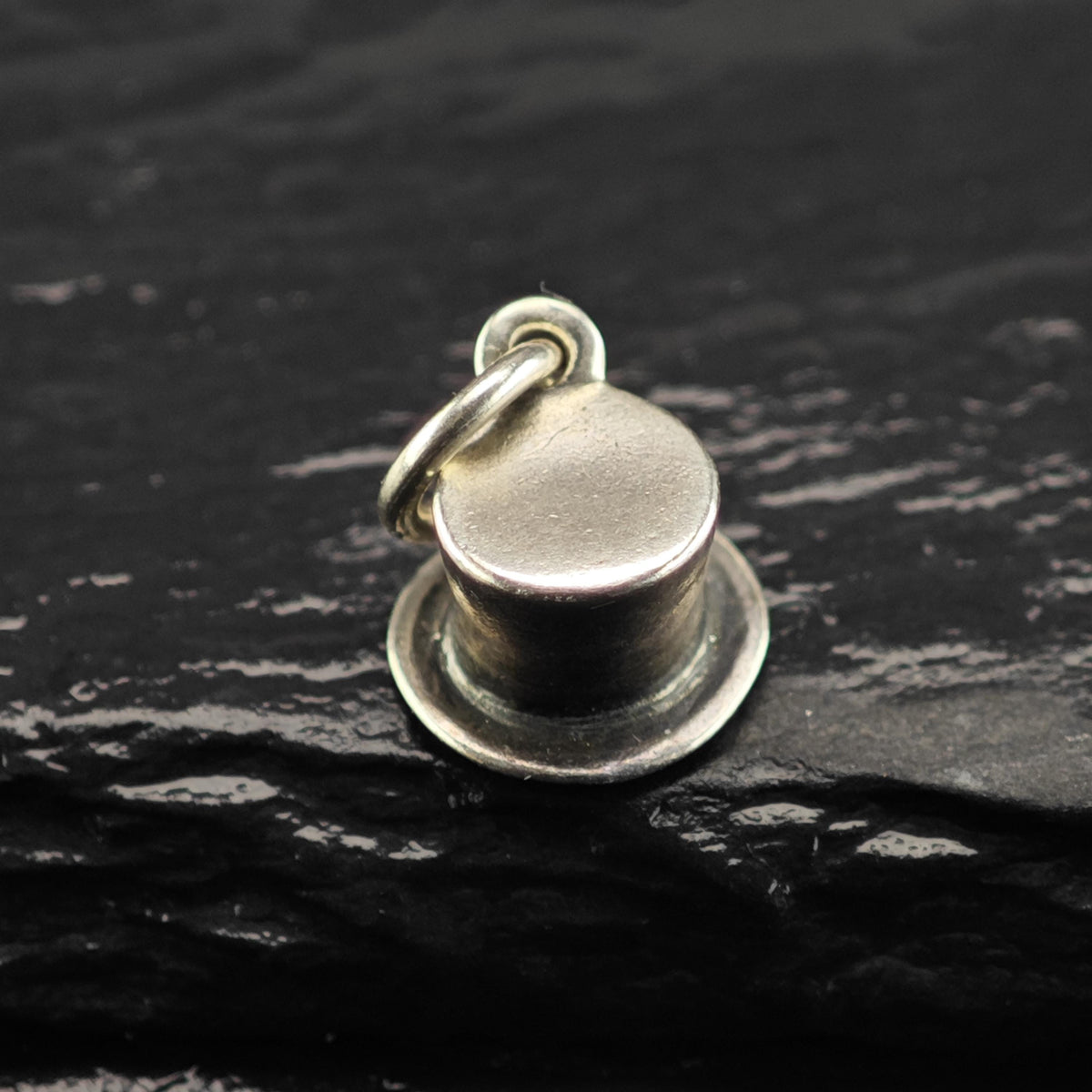 Vintage Retired James Avery Sterling Silver Top Hat Charm P3167