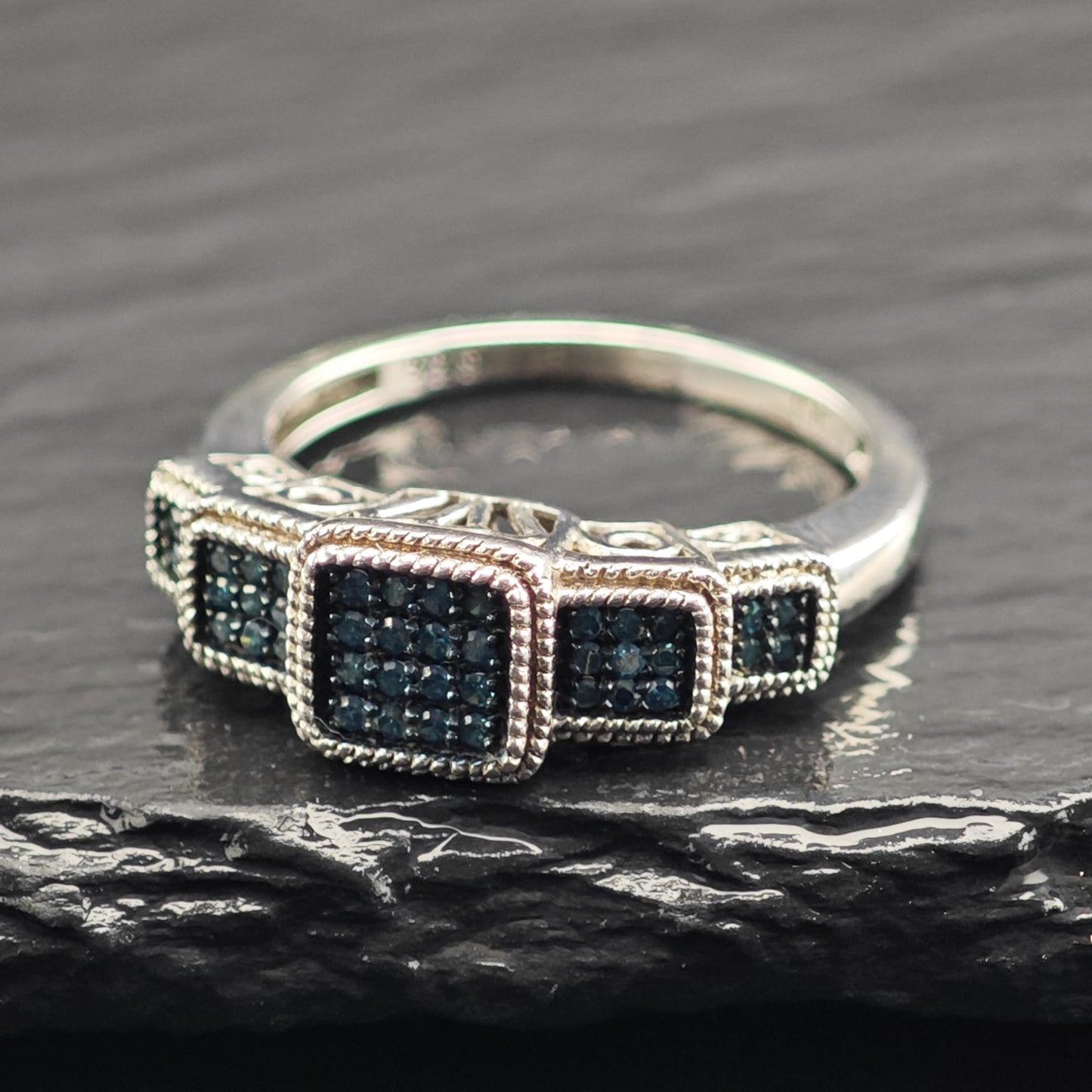 Blue Diamond Square Design Sterling Silver Sz Ring 9 R6604