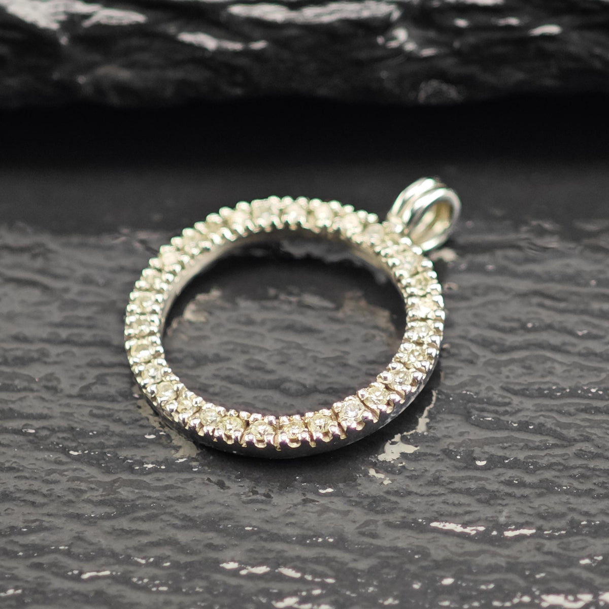 30 Diamond Circle Pendant 14K White Gold P3111