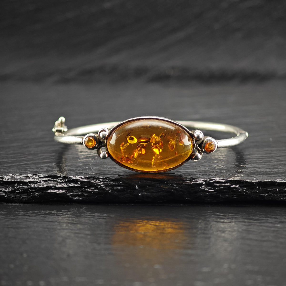 Oval Amber Sterling Silver Bangle Sz 6 1/4" BR3187