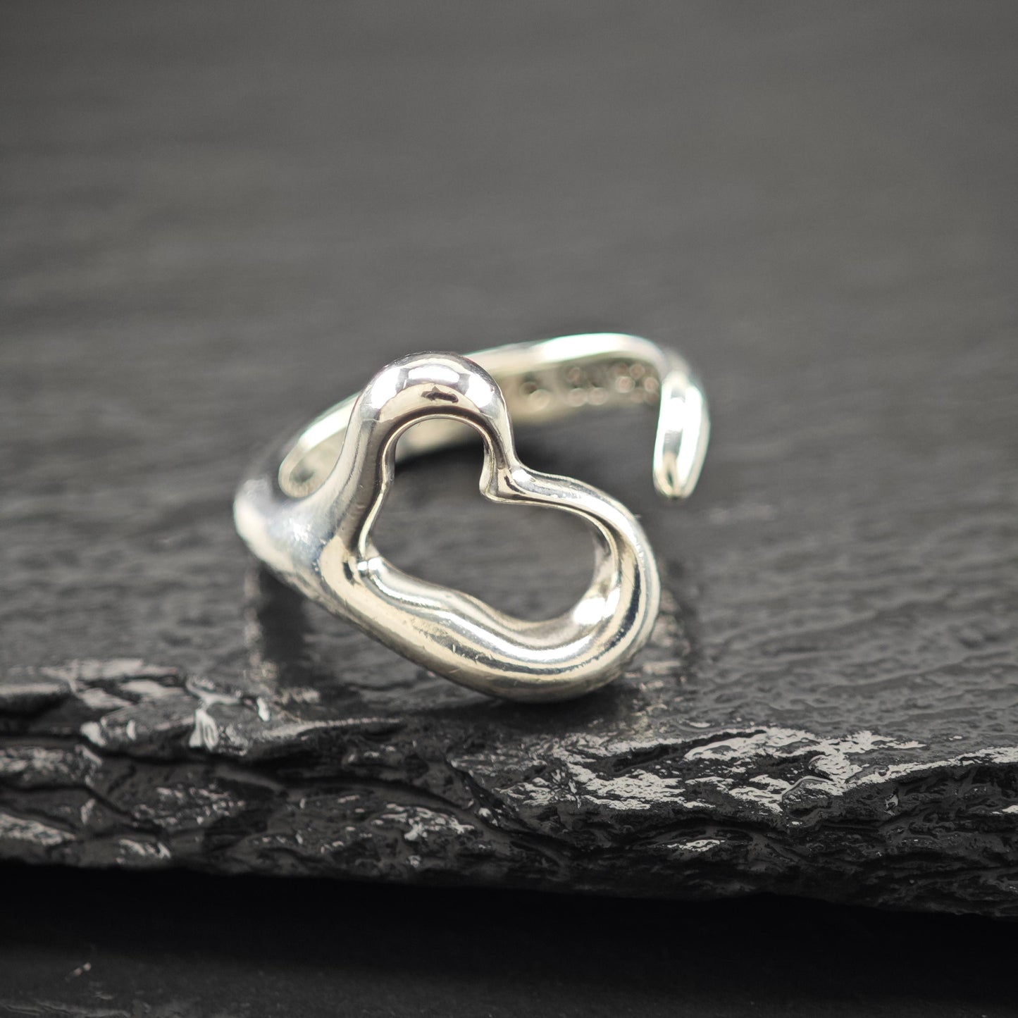Vintage Tiffany, Elsa Peretti Heart Ring Sterling Silver Sz 5 3/4 R5931