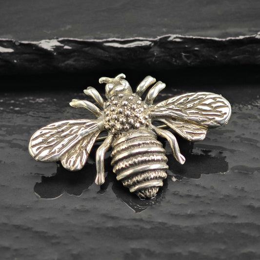 Bee Sterling Silver Brooch B2252