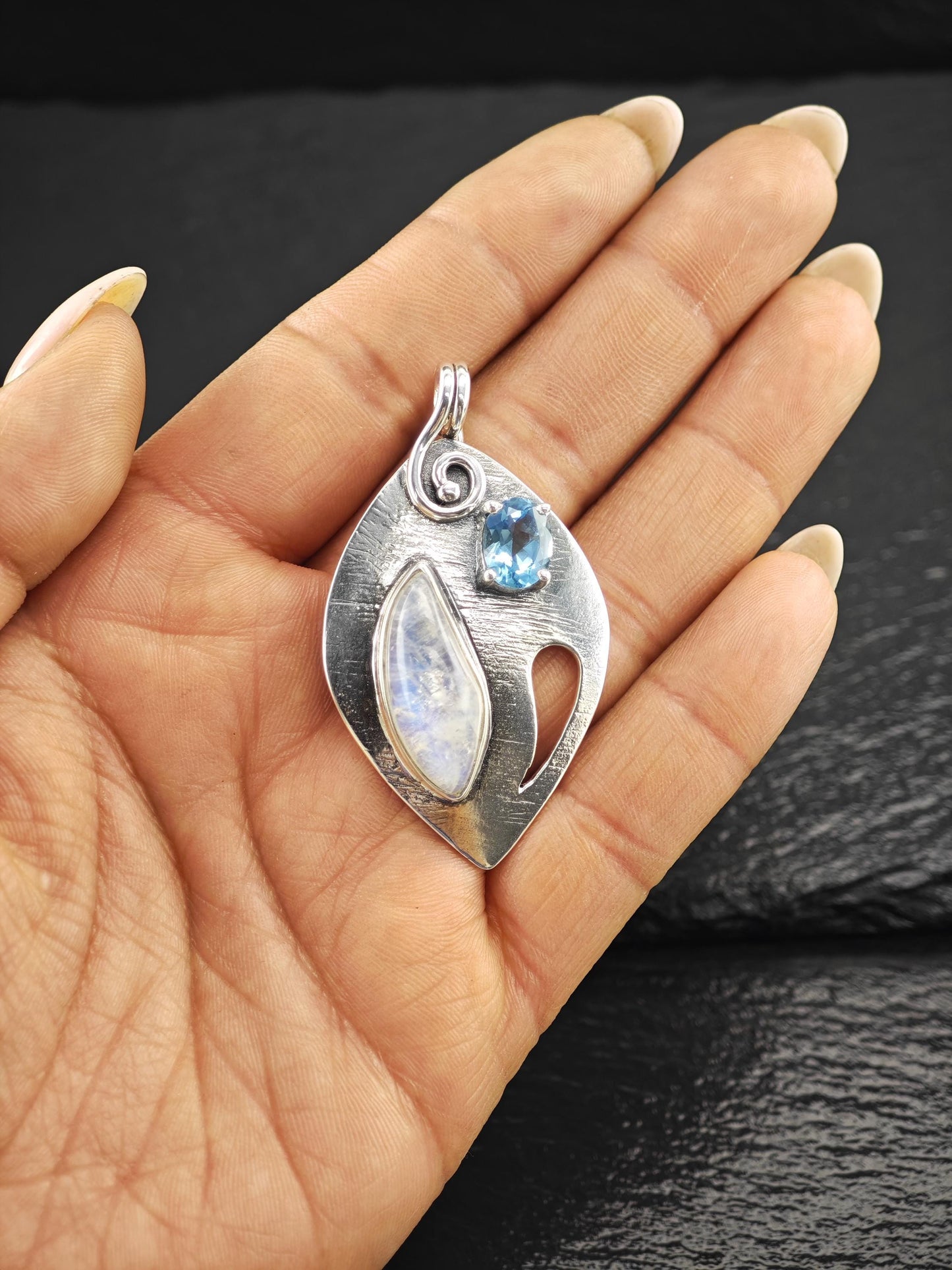 SJ Moonstone, Topaz Pendant Sterling Silver P2712