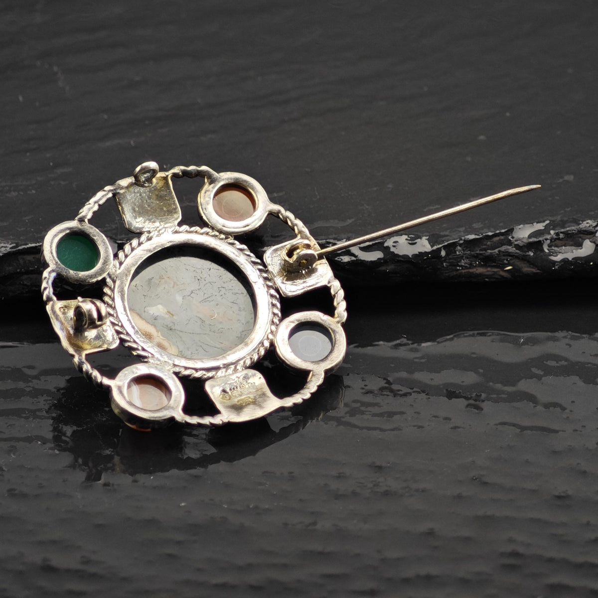 Scottish Agate Sterling Silver Brooch B2251