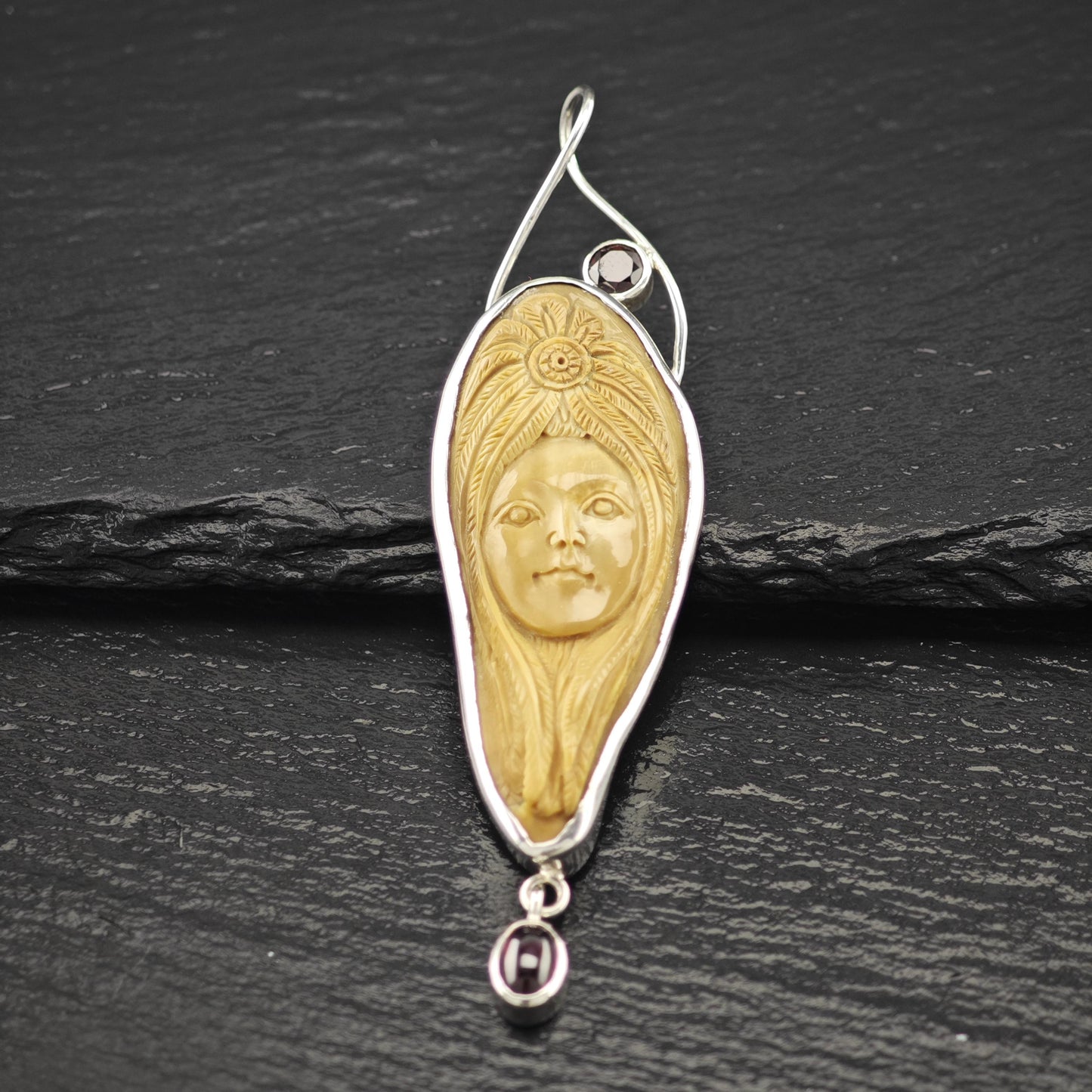 Carved Goddess Face, Garnet Pendant Sterling Silver P2816