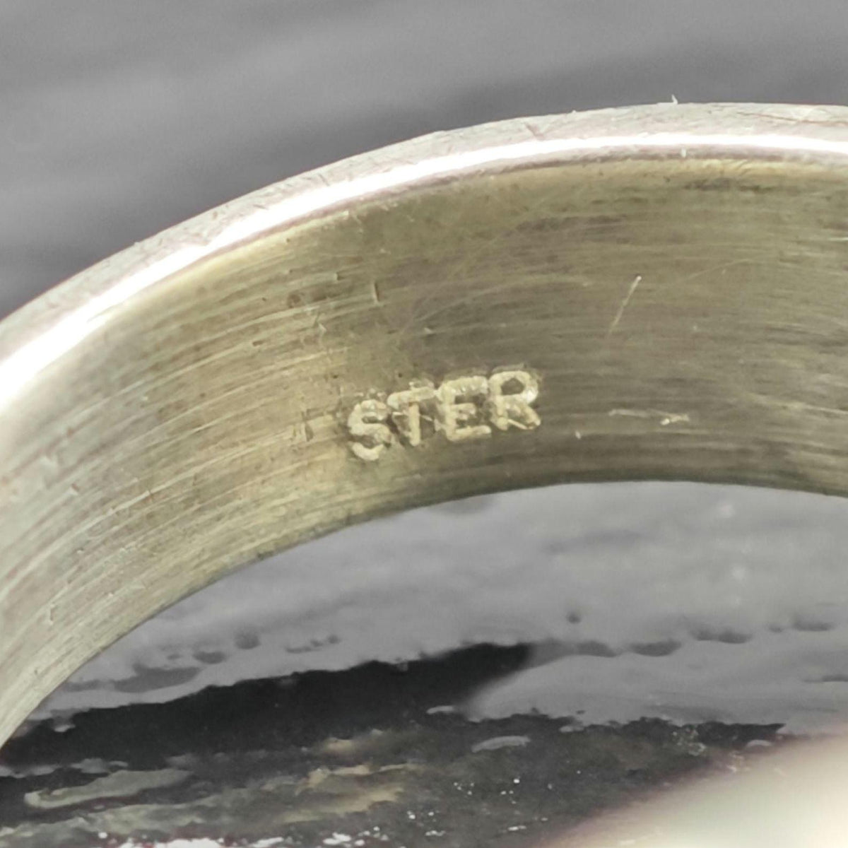 Art Deco Signet Sterling Silver Ring Sz 8 1/2 R6851